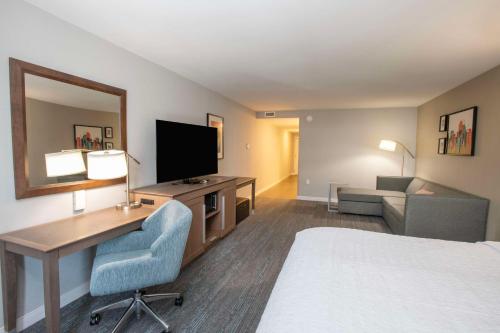 Hampton Inn By Hilton & Suites Cincinnati/Kenwood, OH