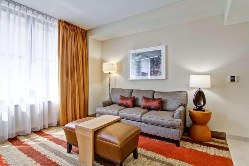 Homewood Suites by Hilton Cincinnati-Downtown - image 11