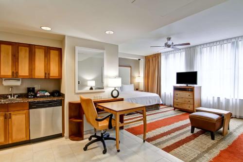 Homewood Suites by Hilton Cincinnati-Downtown near พิพิธภัณฑ์แทฟท์