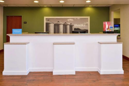 Hampton Inn By Hilton & Suites Wilmington