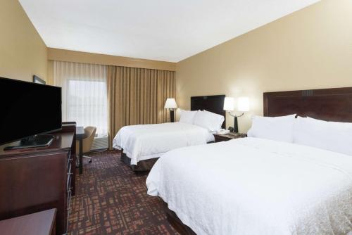 Hampton Inn Corydon - image 9