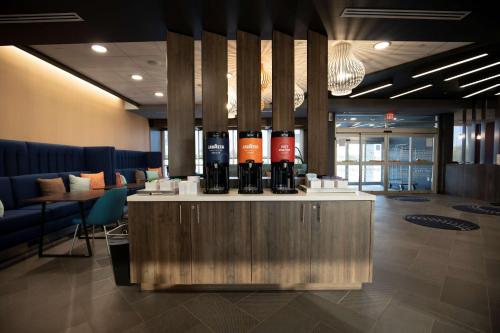 Lobby, Tru by Hilton Allen Dallas in Allen