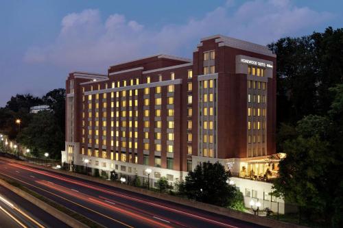 Homewood Suites By Hilton Arlington Rosslyn Key Bridge