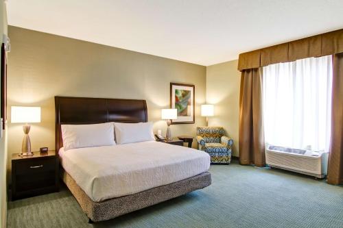 Hilton Garden Inn Woodbridge - image 11