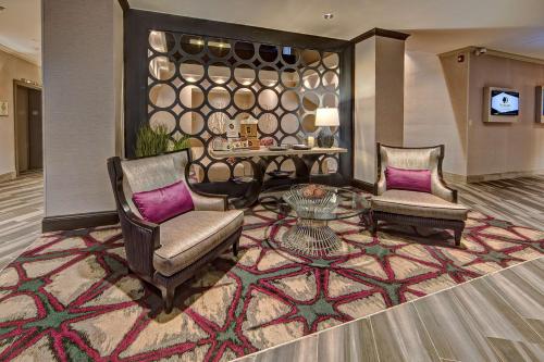 DoubleTree by Hilton Decatur Riverfront in Decatur, USA