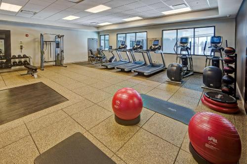 DoubleTree by Hilton Decatur Riverfront in Decatur, USA