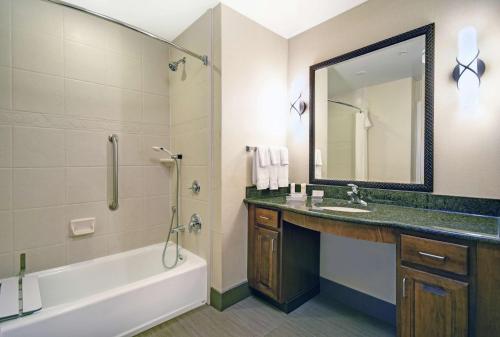 Homewood Suites by Hilton Denver International Airport