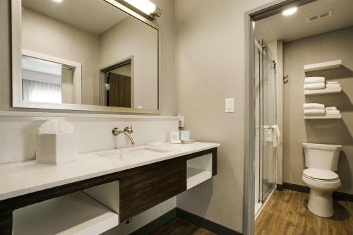 2 bedrooms, 2 beds