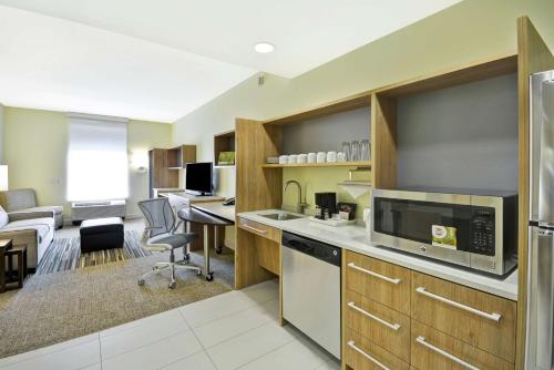 Home2 Suites By Hilton Dallas Addison - main image