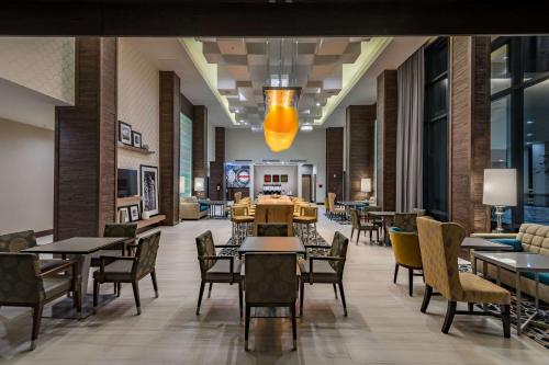 Hampton Inn & Suites Dallas-The Colony - main image