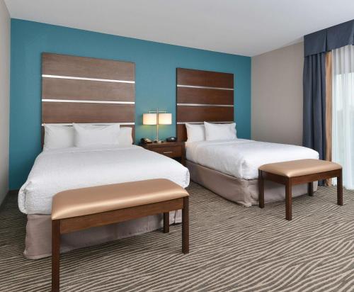 Hampton Inn By Hilton & Suites Des Moines Downtown