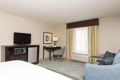 Hampton Inn Detroit Roseville