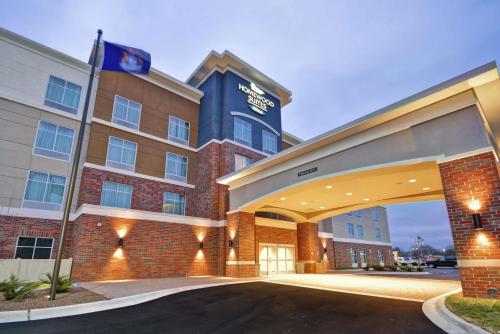 Homewood Suites By Hilton Warren Detroit in Warren, USA