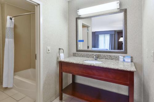 Hampton Inn Detroit/Southgate