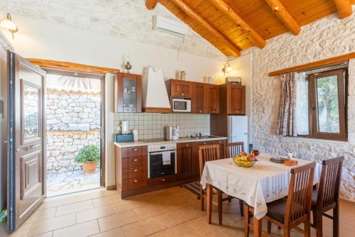 Villa Nionios - image 6