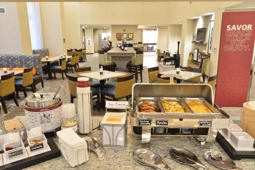 Hampton Inn & Suites Chippewa Falls