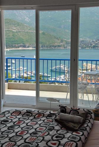 Apartments Inspiration - image 11