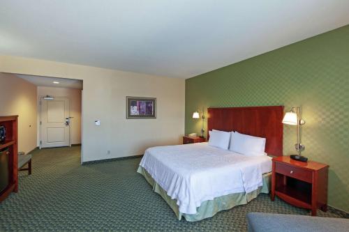 Hampton Inn & Suites El Paso West