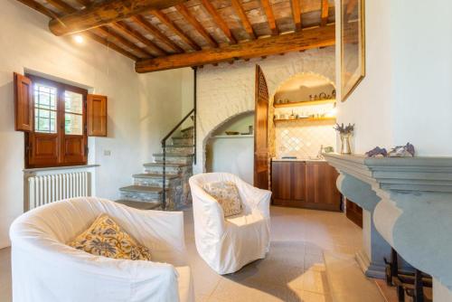 Villa Caporlese - main image