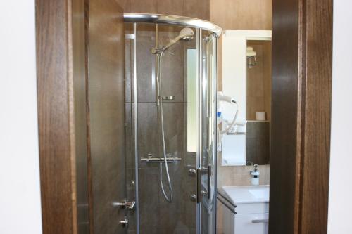 B&B Millenium House - image 11