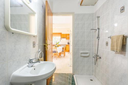 Sun Beach Villa - image 7