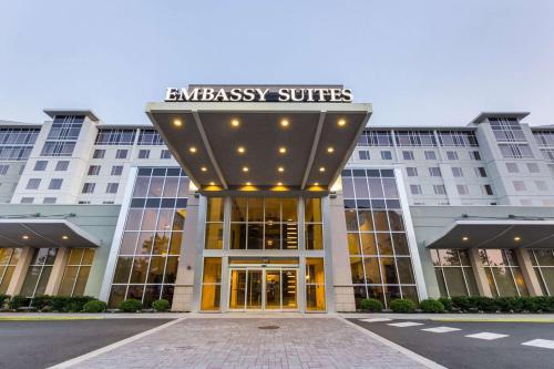 Embassy Suites by Hilton Newark Airport