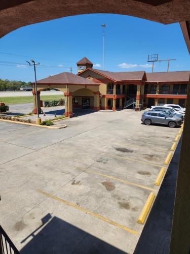 Scottish Inn and Suites Beaumont - 숙소 외관