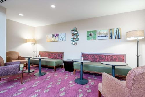 Hampton Inn Frostburg