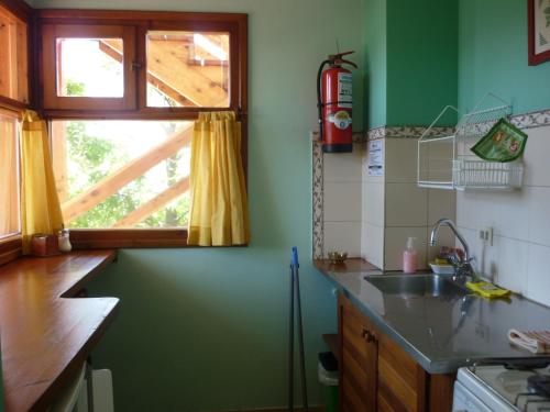 Two-Bedroom Bungalow image 1