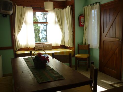 Bungalow (3 Adults) image 5