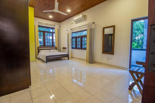 Spacious 4BR 4BA Family Villa wt Balcony & Lavish Garden