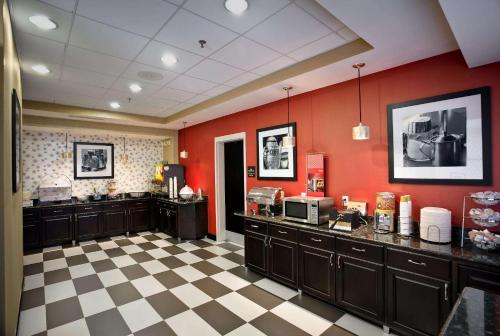 Hampton Inn Greenville-Simpsonville - image 6