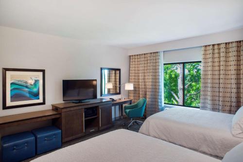 Hampton Inn Gulf Shores - image 12