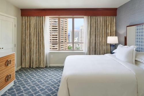 Grand Waikikian by Hilton Grand Vacations Club - image 11