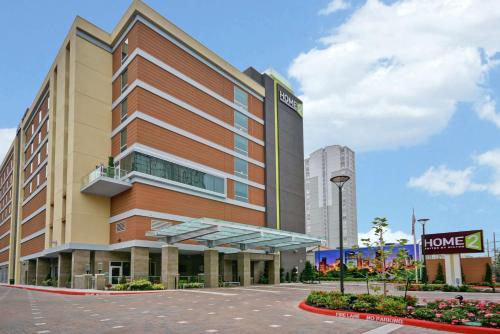 Home2 Suites At The Galleria - image 10