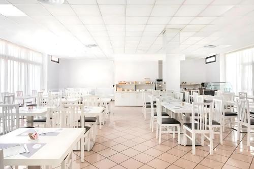 Hotel Villa Argia Rimini - image 9