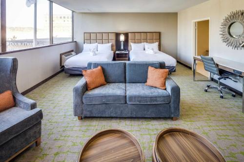 Suite, vista sul fiume