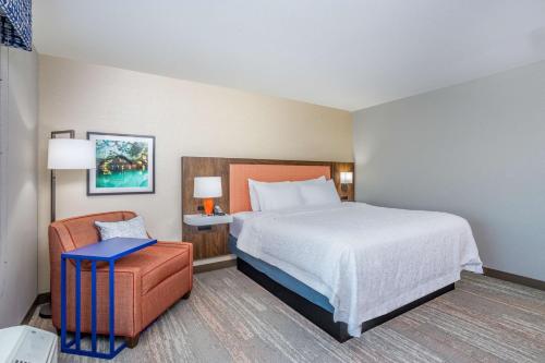Hampton Inn by Hilton Bedford IN - image 9