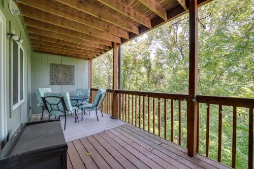 Branson Condo with Resort Amenities - No Stairs! - image 3