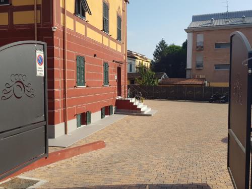  AFFITTACAMERE SobborgoSpina47 in Sarzana