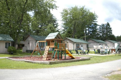 Lincoln Log Colony in Lake George, USA