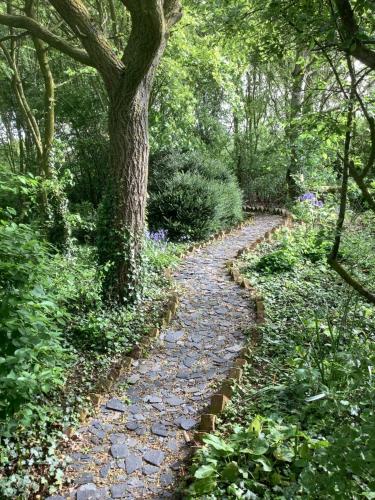 花園, The Oak Lodge, Clematis Cottages, Stamford in 小伯份