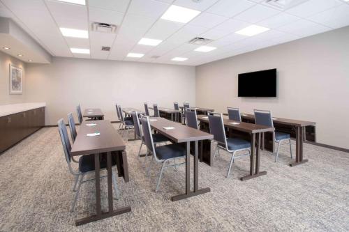 Homewood Suites by Hilton Las Vegas City Center image 36