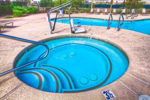 Hampton Inn & Suites Las Vegas-Henderson - image 15