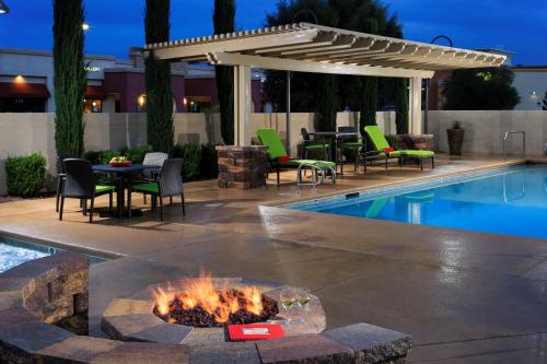 Hampton Inn & Suites Las Vegas South