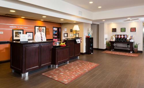 Hampton Inn & Suites Las Vegas South