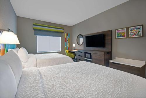 Hampton Inn Las Vegas Strip South NV 89123 - image 15
