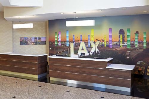 Embassy Suites Los Angeles - International Airport/North - image 29