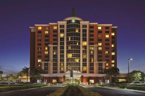 Embassy Suites by Hilton Anaheim South in Anaheim, USA