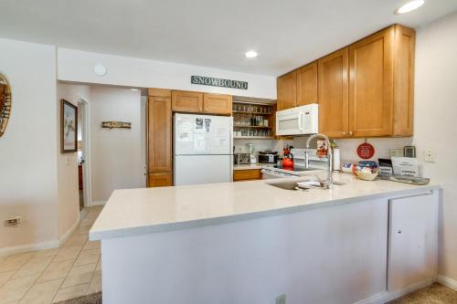 Mammoth Lakes Condo with Pool and Spa Access Near Slopes! - image 13